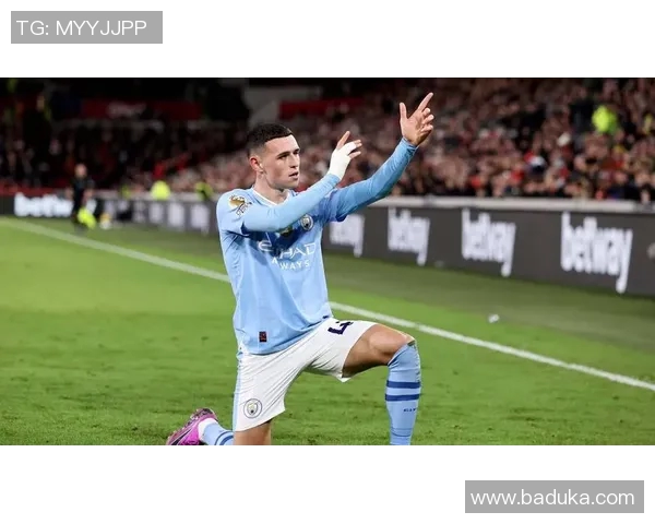 世界足坛最强球员的传奇之路与超凡技艺解析