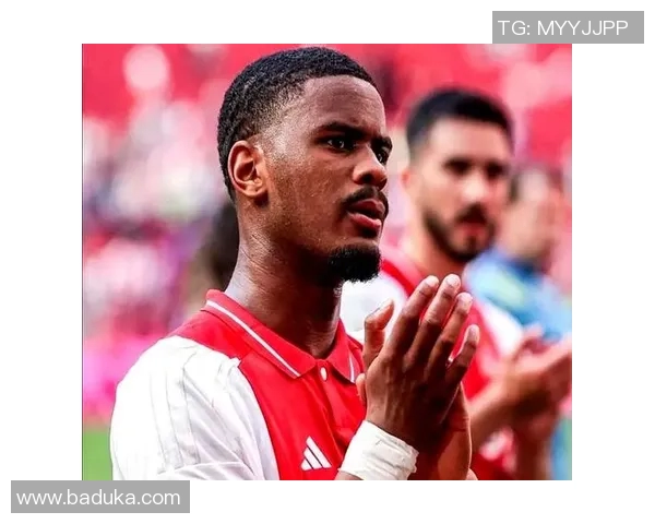 大眼足球球星外号揭秘 揭示他们背后不为人知的趣味故事